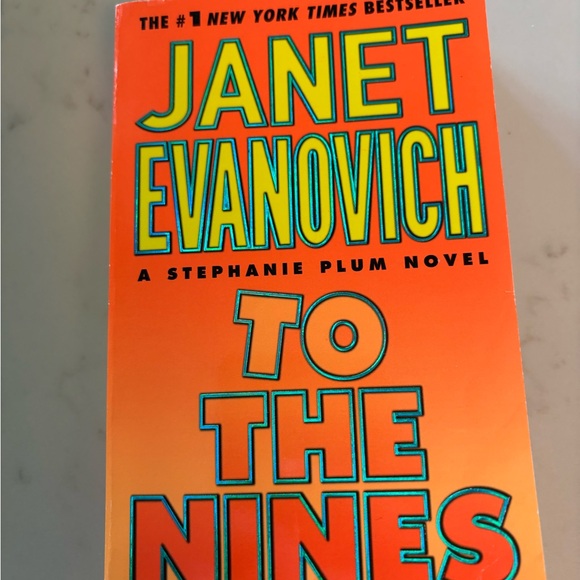 Janet Evanovich Other - 'To the Nines' Stephanie Plum Novel